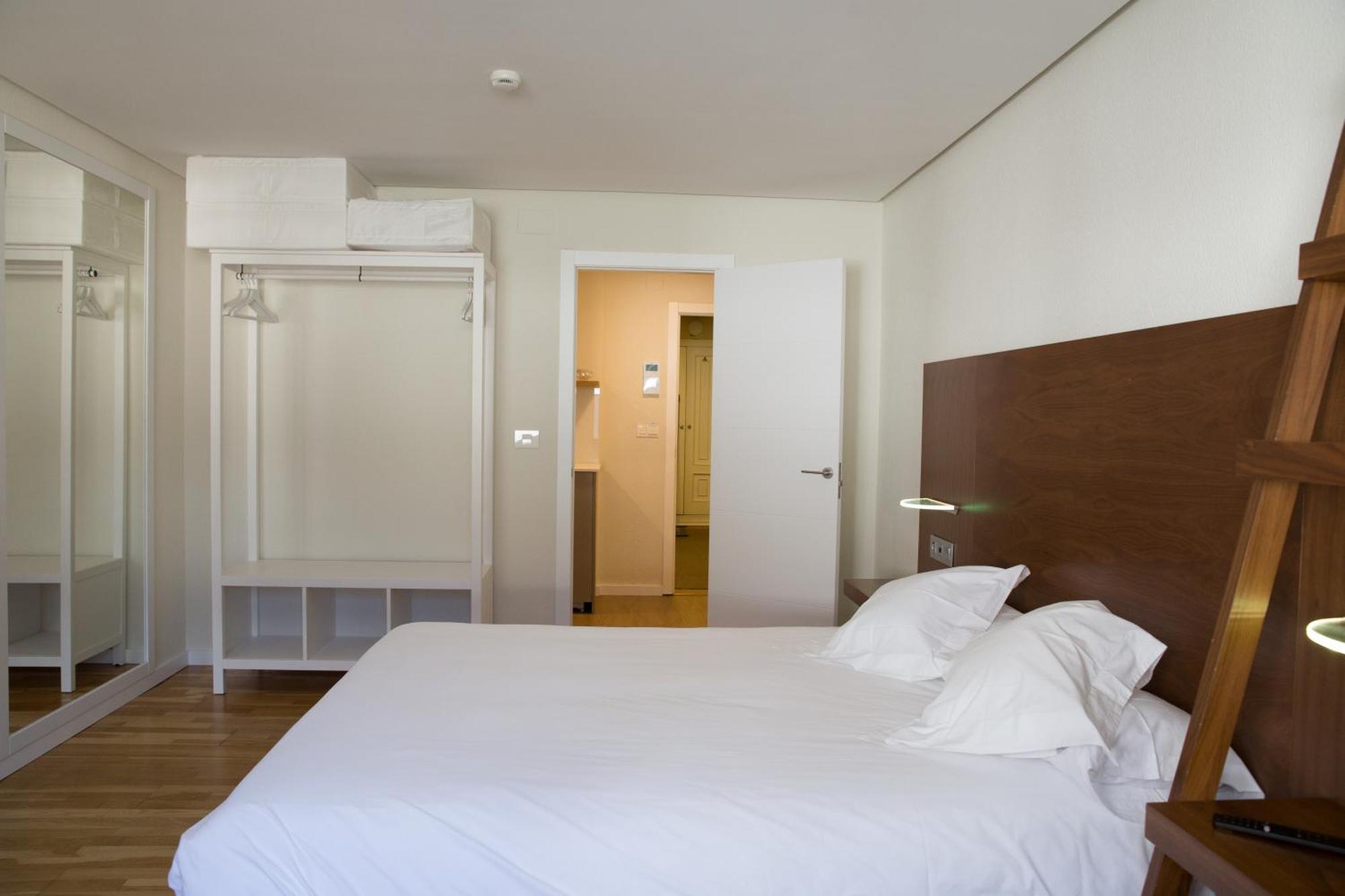 Hotel Mogay Chantada Extérieur photo